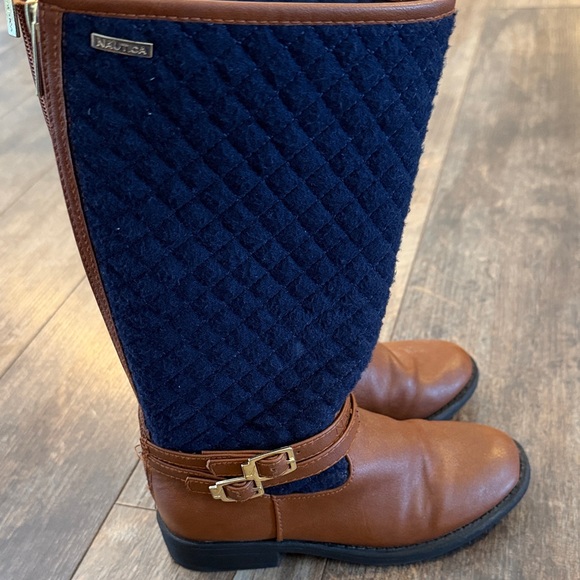 Nautica Navy Quilted and Brown Boots - Picture 5 of 13